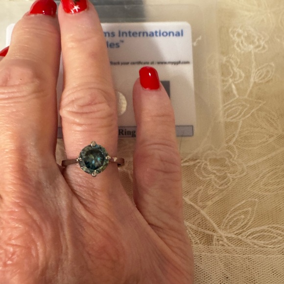 Genuine Blue Diamond 1.65 carats set in Sterling silver - Picture 3 of 12